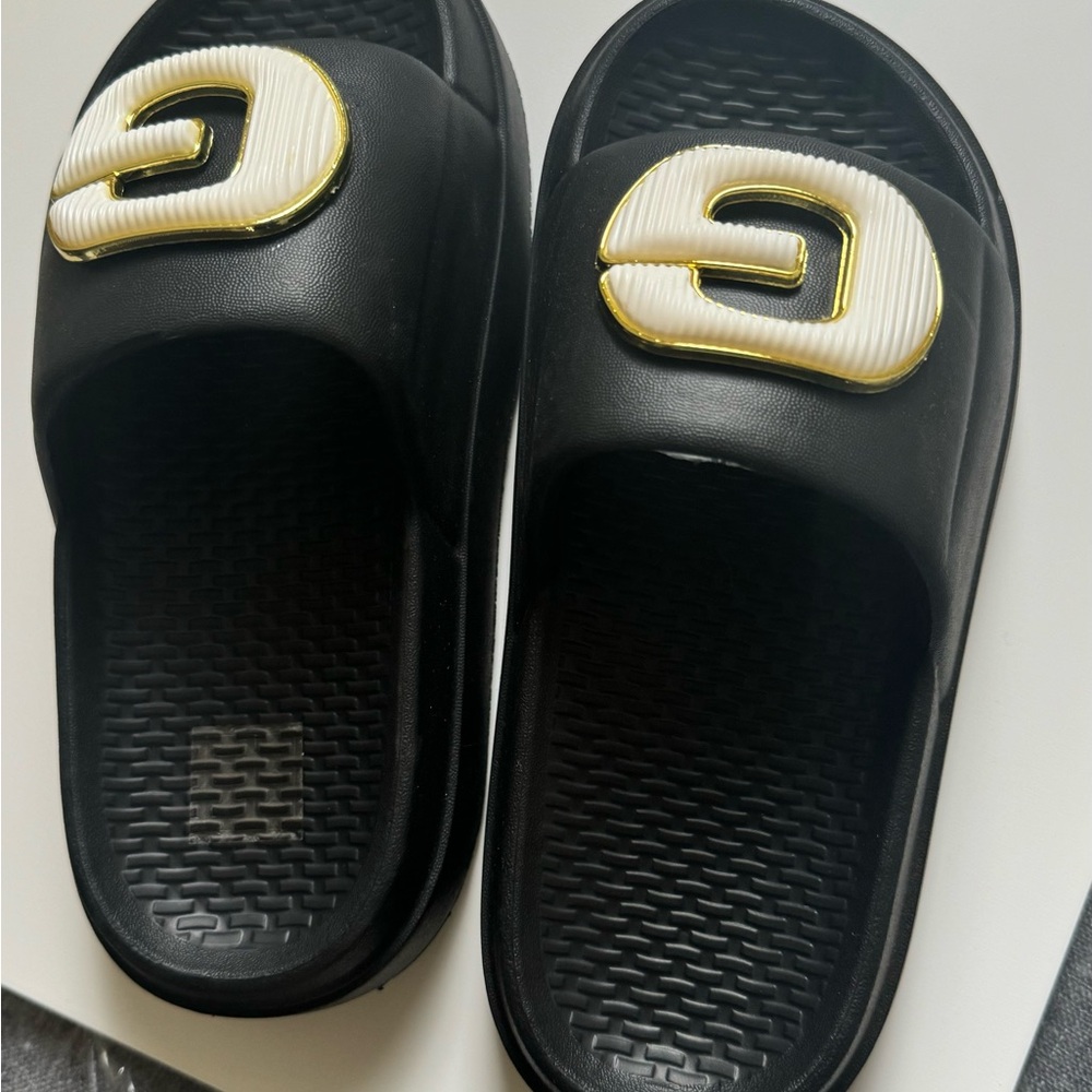 Stylish Black and White Women's Slippers